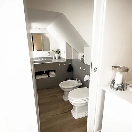 La Maison Affittacamere 3*