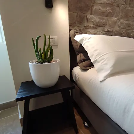 Konukevi La Maison 3*