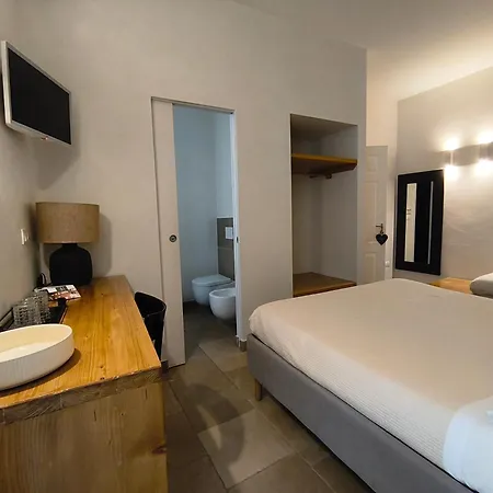 La Maison 3*