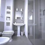 ゲストハウス La Maison トラーニ