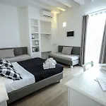 ゲストハウス La Maison