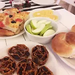 ゲストハウス La Maison