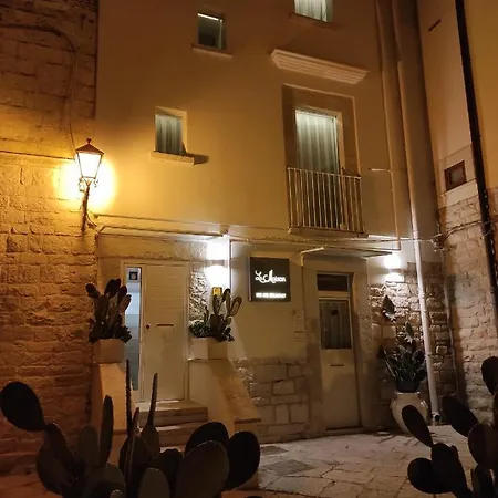 La Maison *