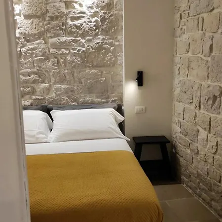La Maison Guest house *