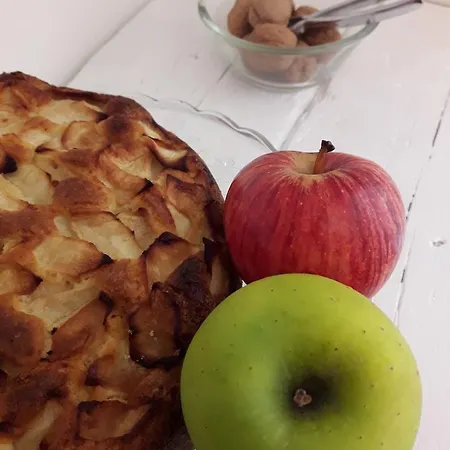 La Maison Πανσιόν 3*