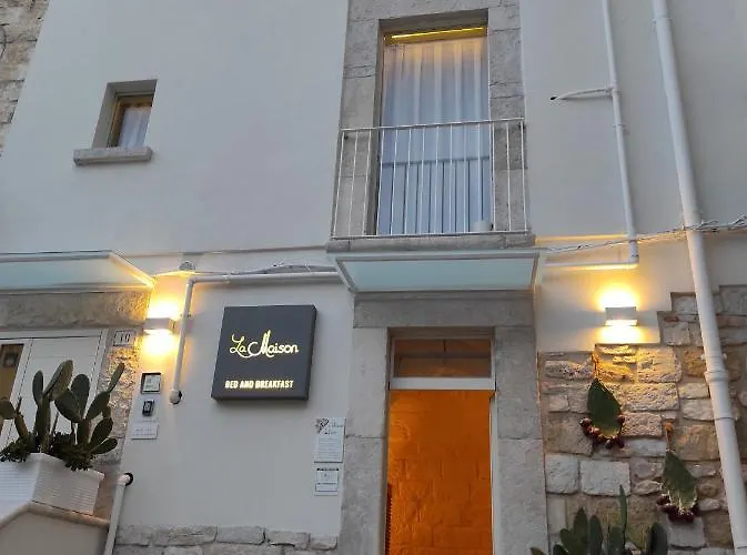 בית הארחה La Maison 3*